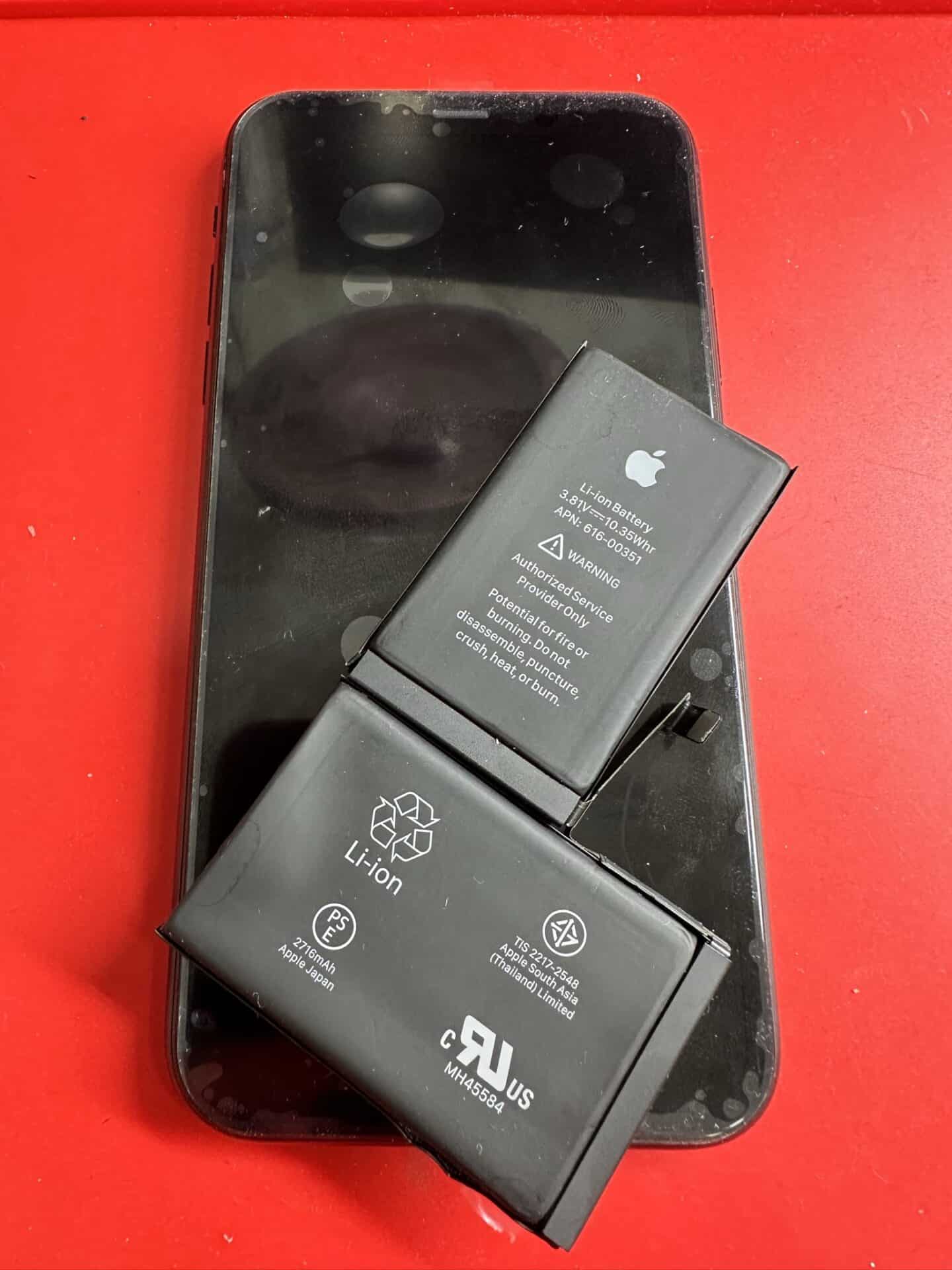 Batería original de Apple para reparar tu iPhone X